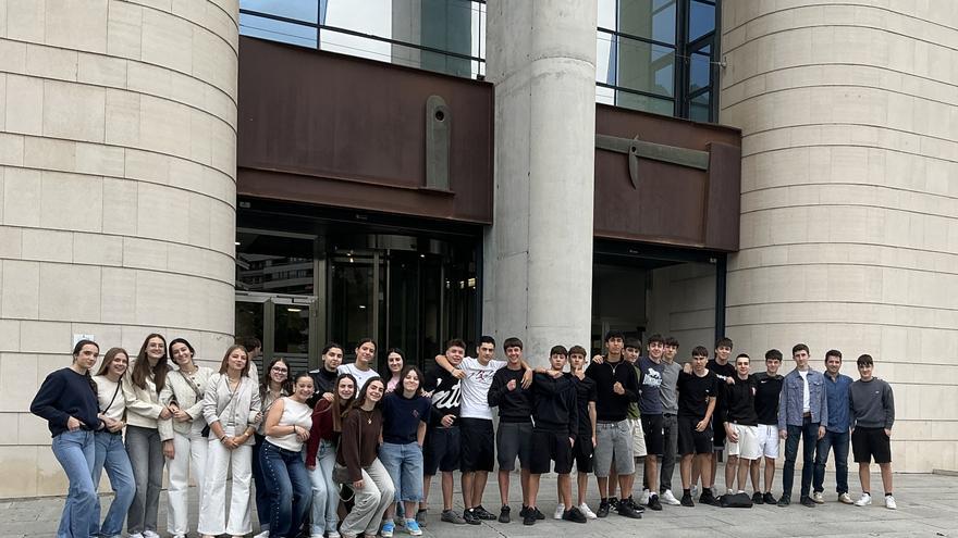 Los alumnos de 4º de ESO del colegio Maristas de Sarriguren completan el programa Educar en Justicia