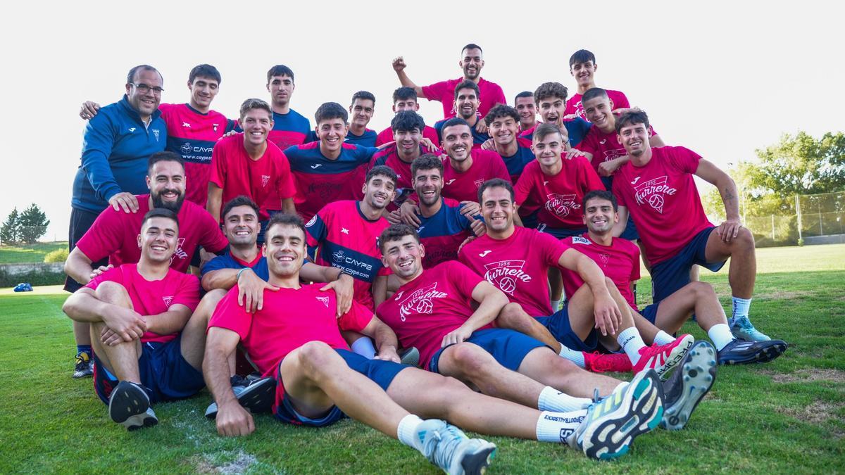 El Aurrera, de vuelta en Tercera RFEF, sueña con una permanencia muy exigente.