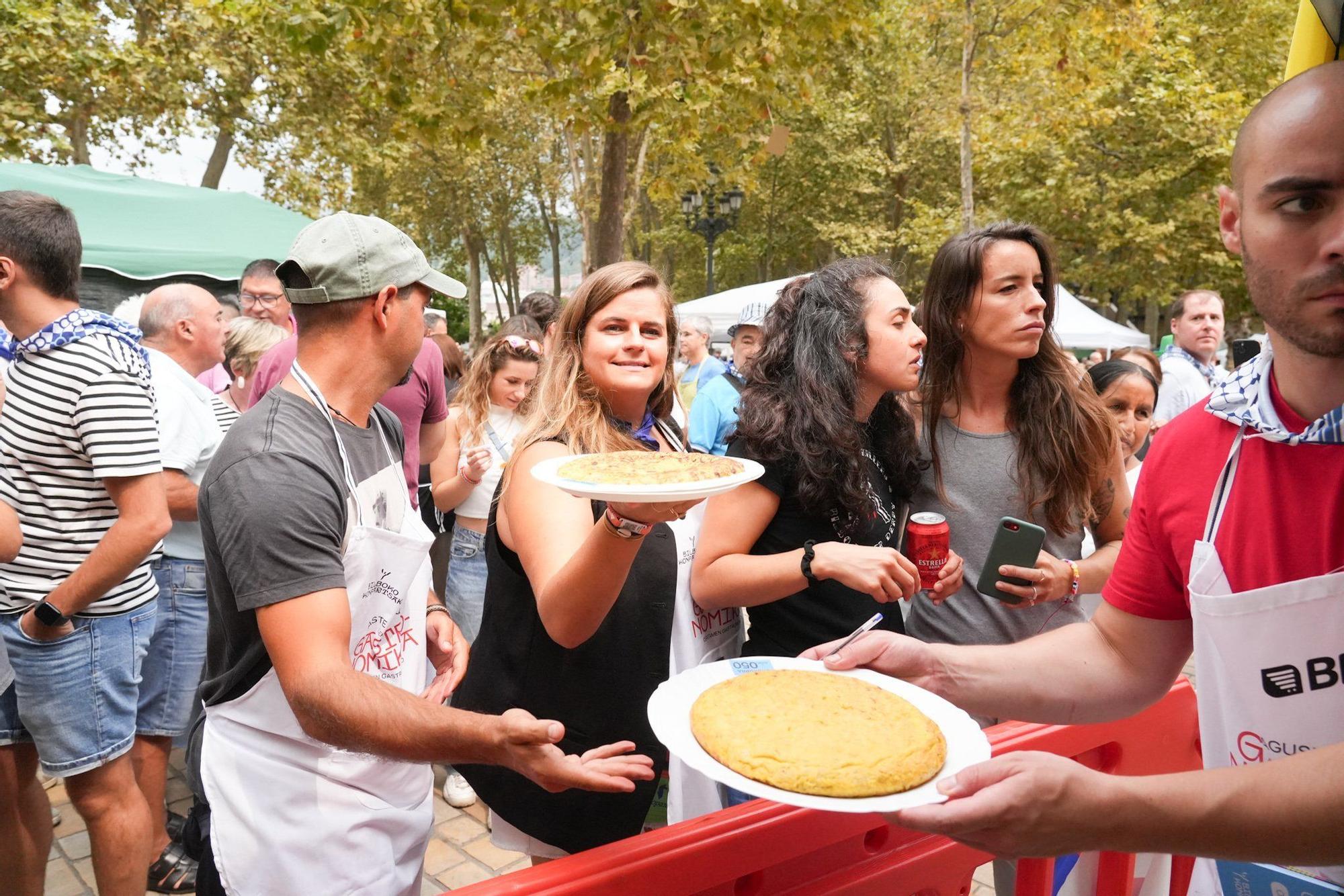 En imágenes: El certamen gastronómico de tortilla de patatas