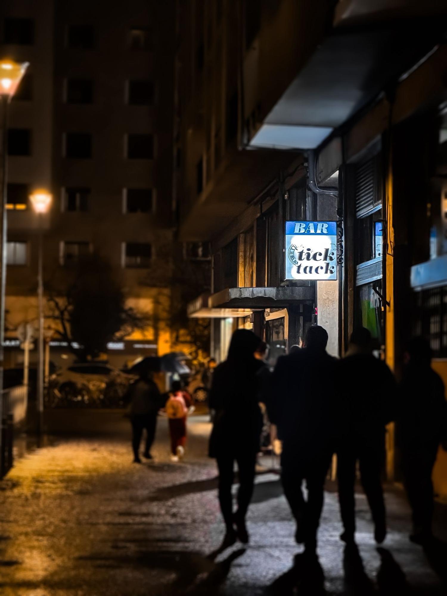 Bar Tik Tak, parada obligatoria para los aficionados de la real