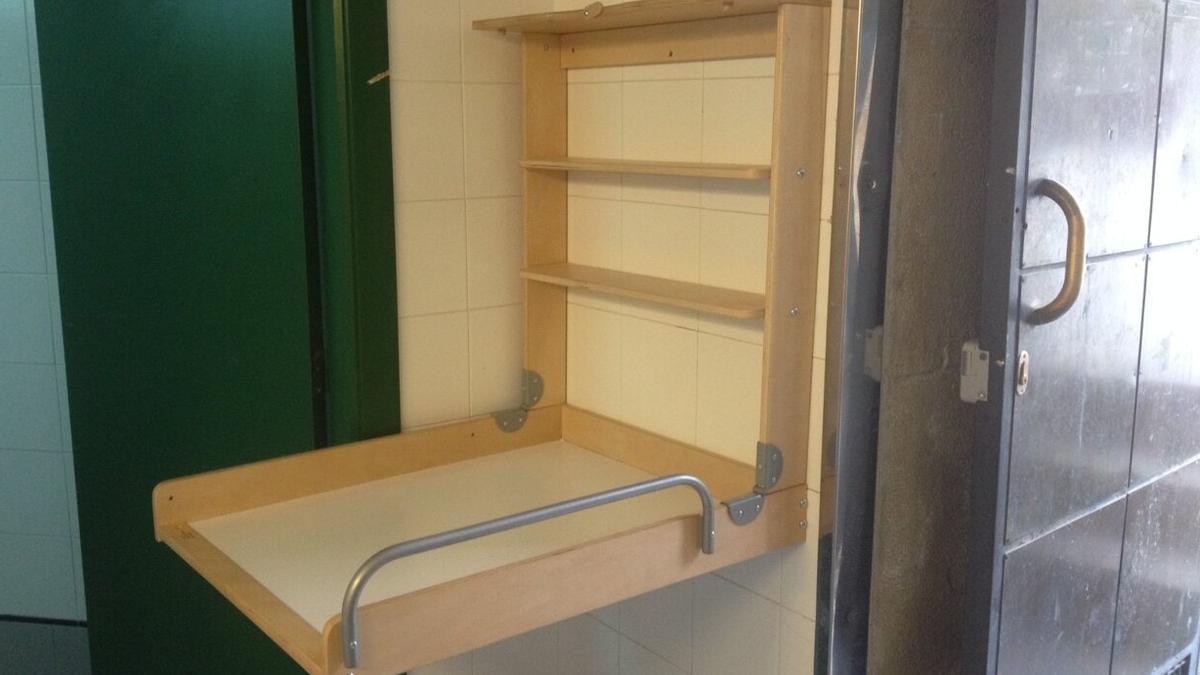 Imagen de archivo de un cambiador de bebés