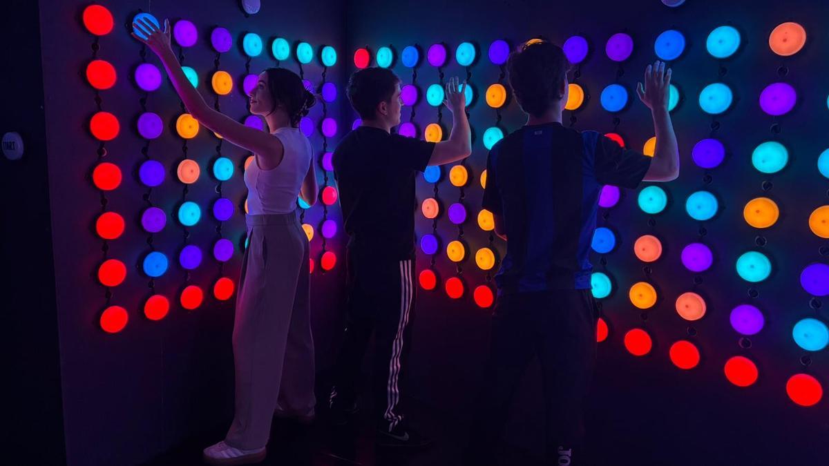 025Reaction  cuenta con seis salas de juegos de diferente temática