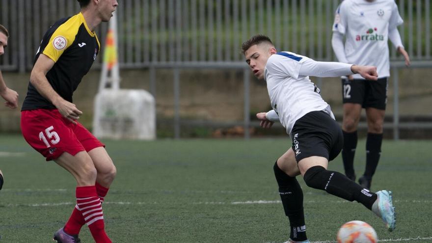 En imágenes: el San Ignacio encaja ante el CD Vitoria una derrota en casa