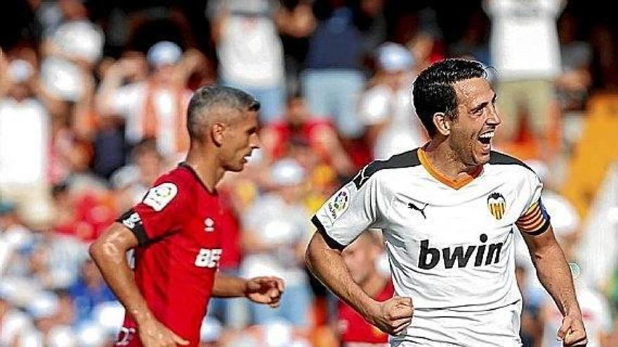 Parejo celebra ayer uno de sus goles.