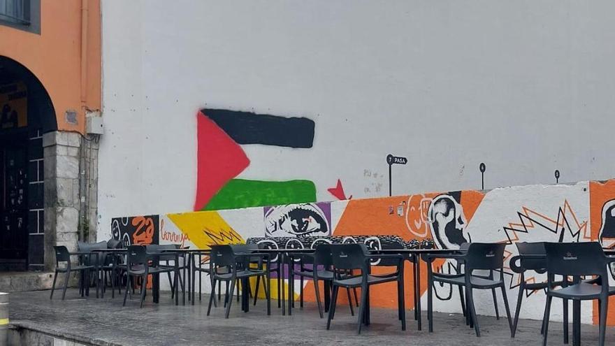 La alcaldesa de Azkoitia denuncia a GKS por el uso de pintadas para mostrar el rechazo a Israel y el apoyo a Palestina