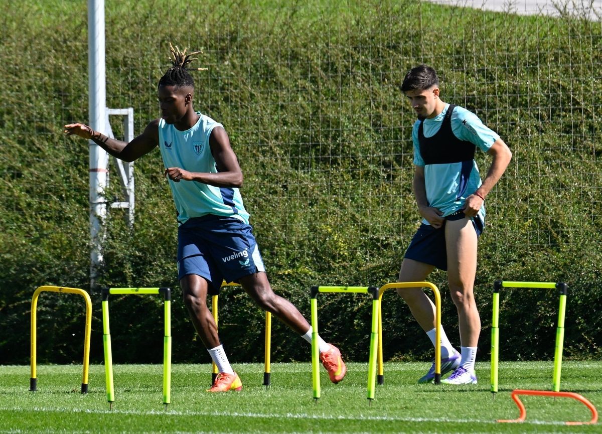 Entrenamiento del Athletic tras el partido ante el Borussia