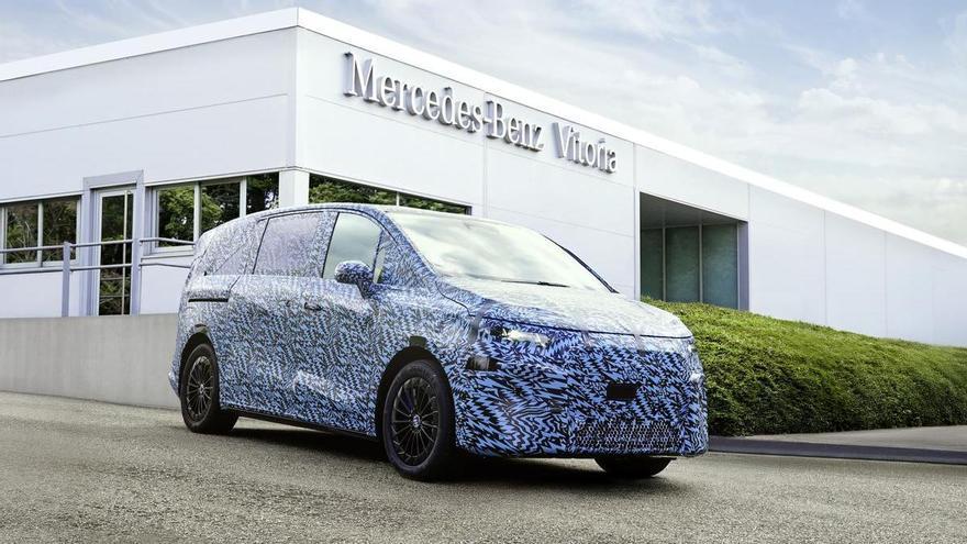 Mercedes-Benz ya tiene fecha de presentación del nuevo modelo de furgoneta eléctrica fabricado en Vitoria