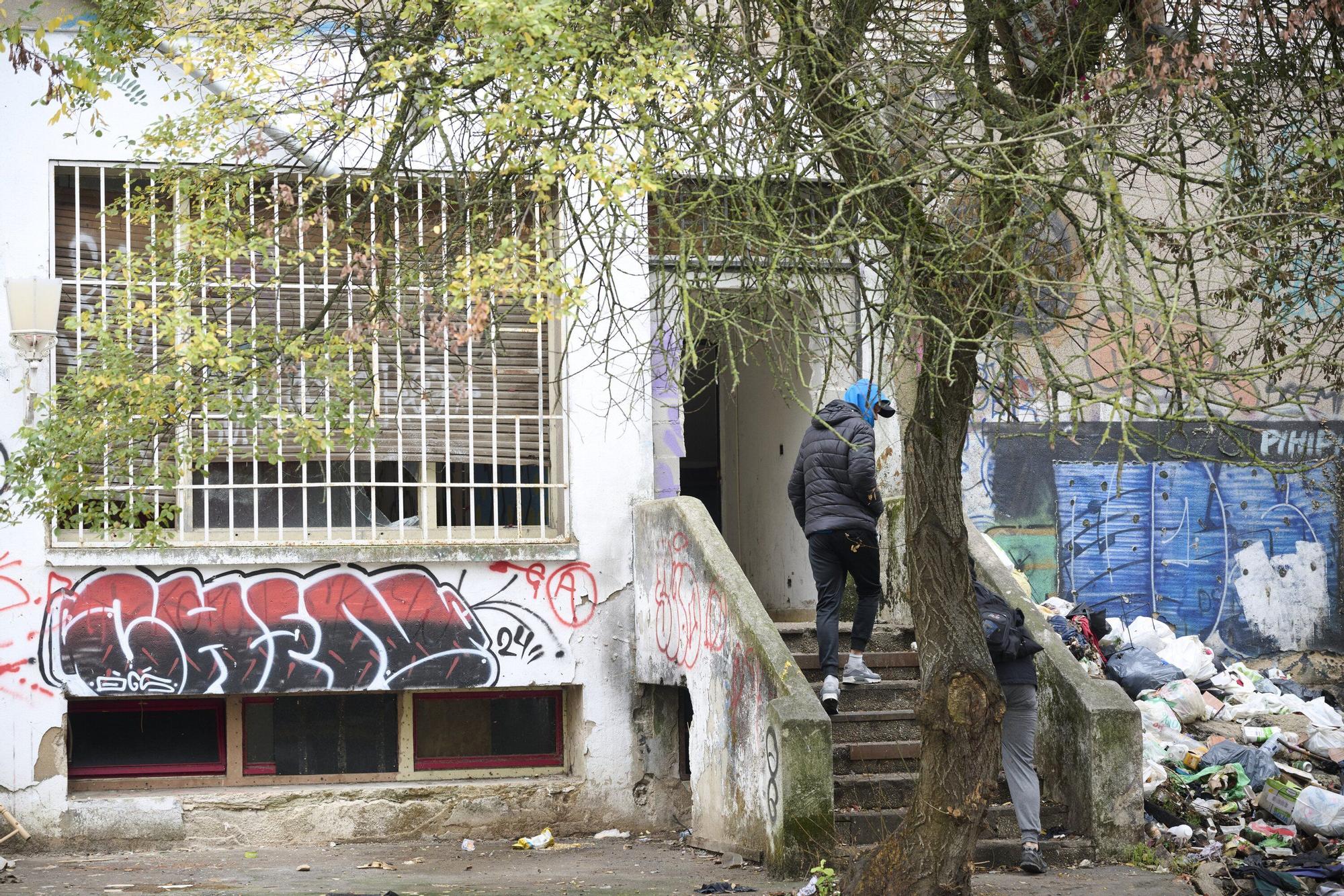 Los colectivos sociales solicitan al Ayuntamiento de Pamplona espacios municipales para alojar a personas sin hogar