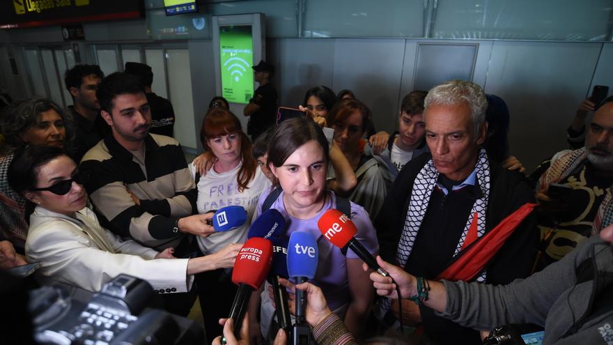 Cuatro de los españoles de la segunda flotilla detenidos regresan de Israel y prometen seguir en su lucha