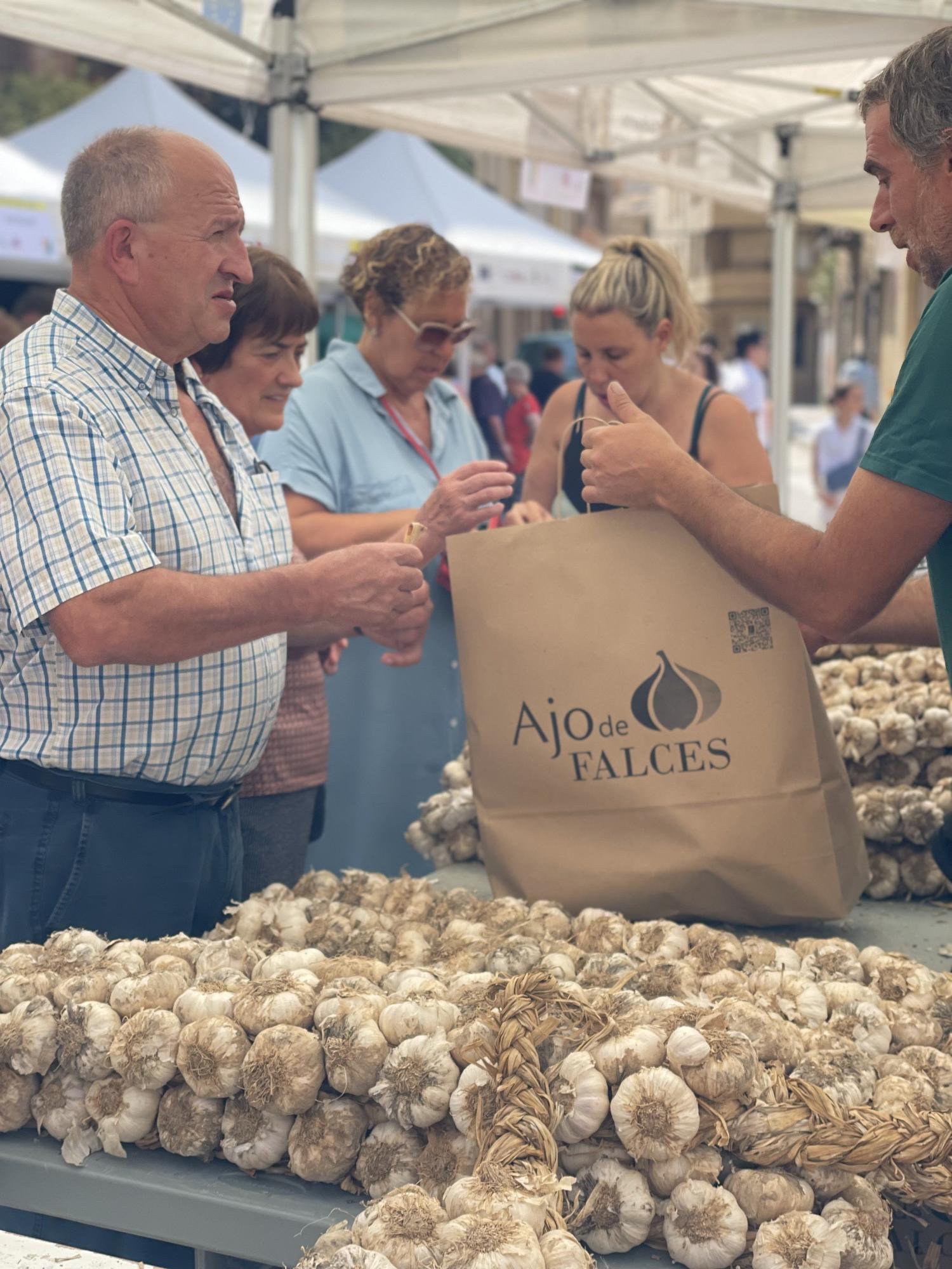 Falces celebra el XII Día del Ajo