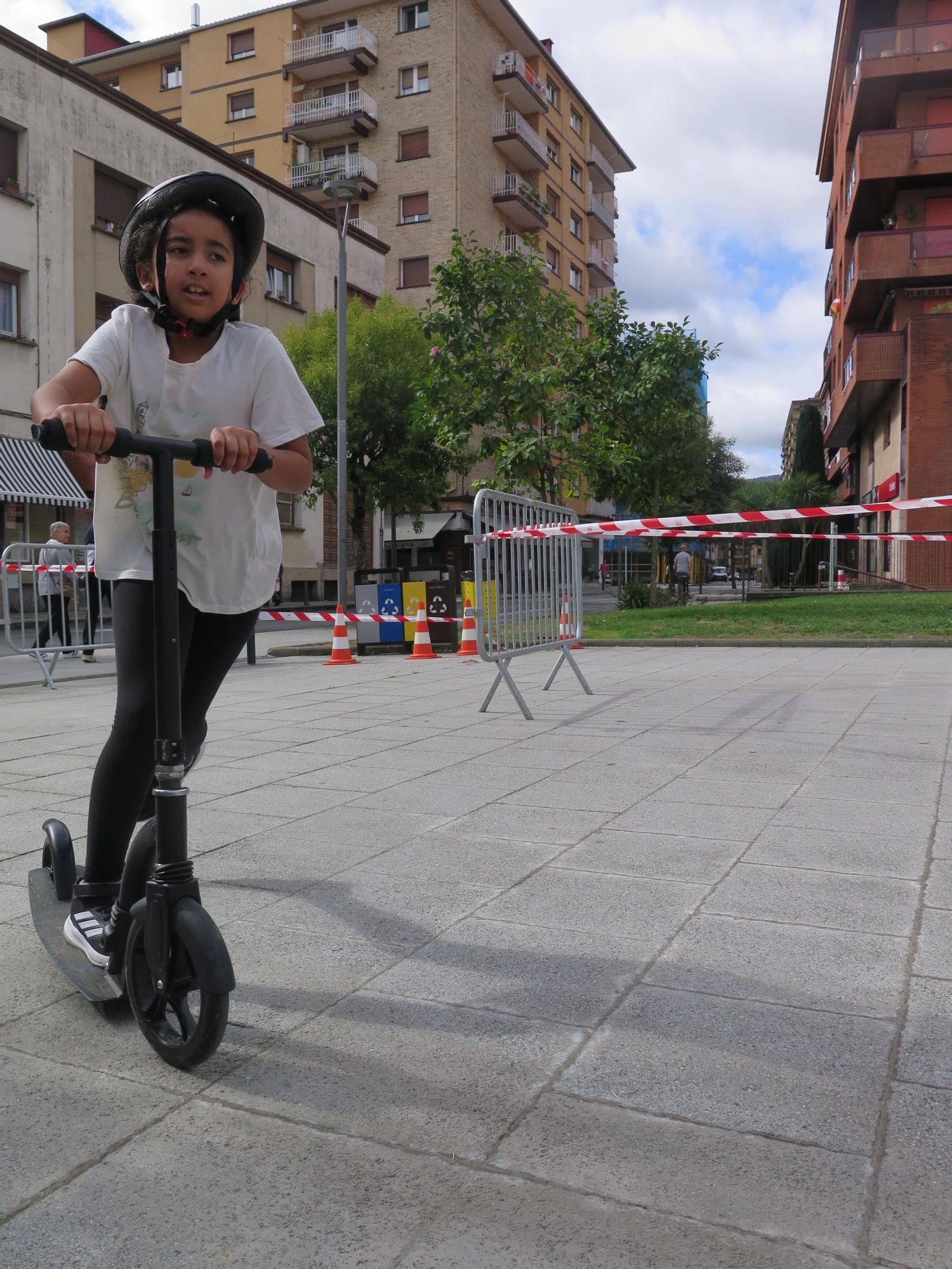 El Día de las Cuadrillas de fiestas de Urretxu, en imágenes