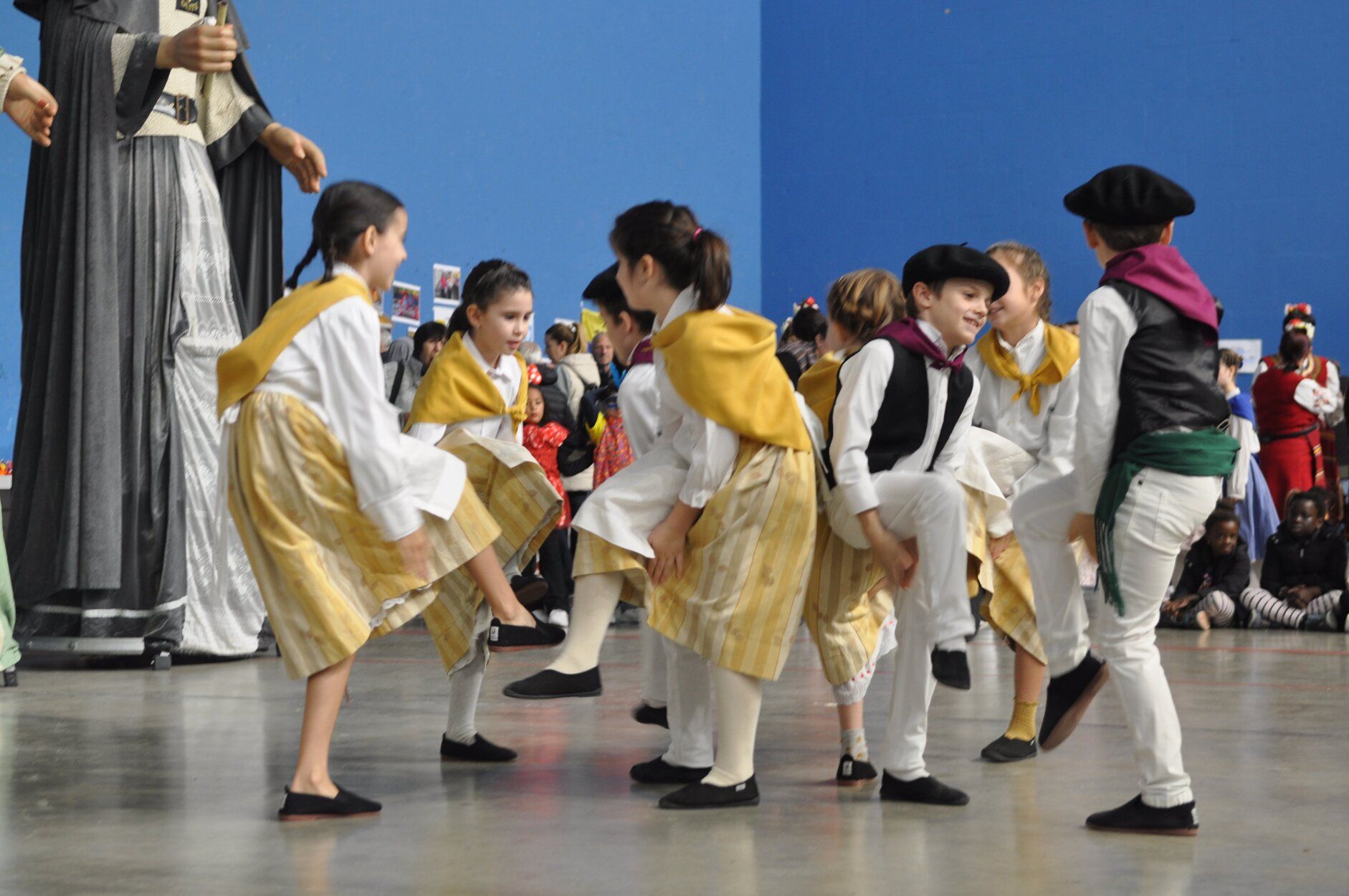 Olite-Erriberri celebra su diversidad en la I Fiesta Intercultural