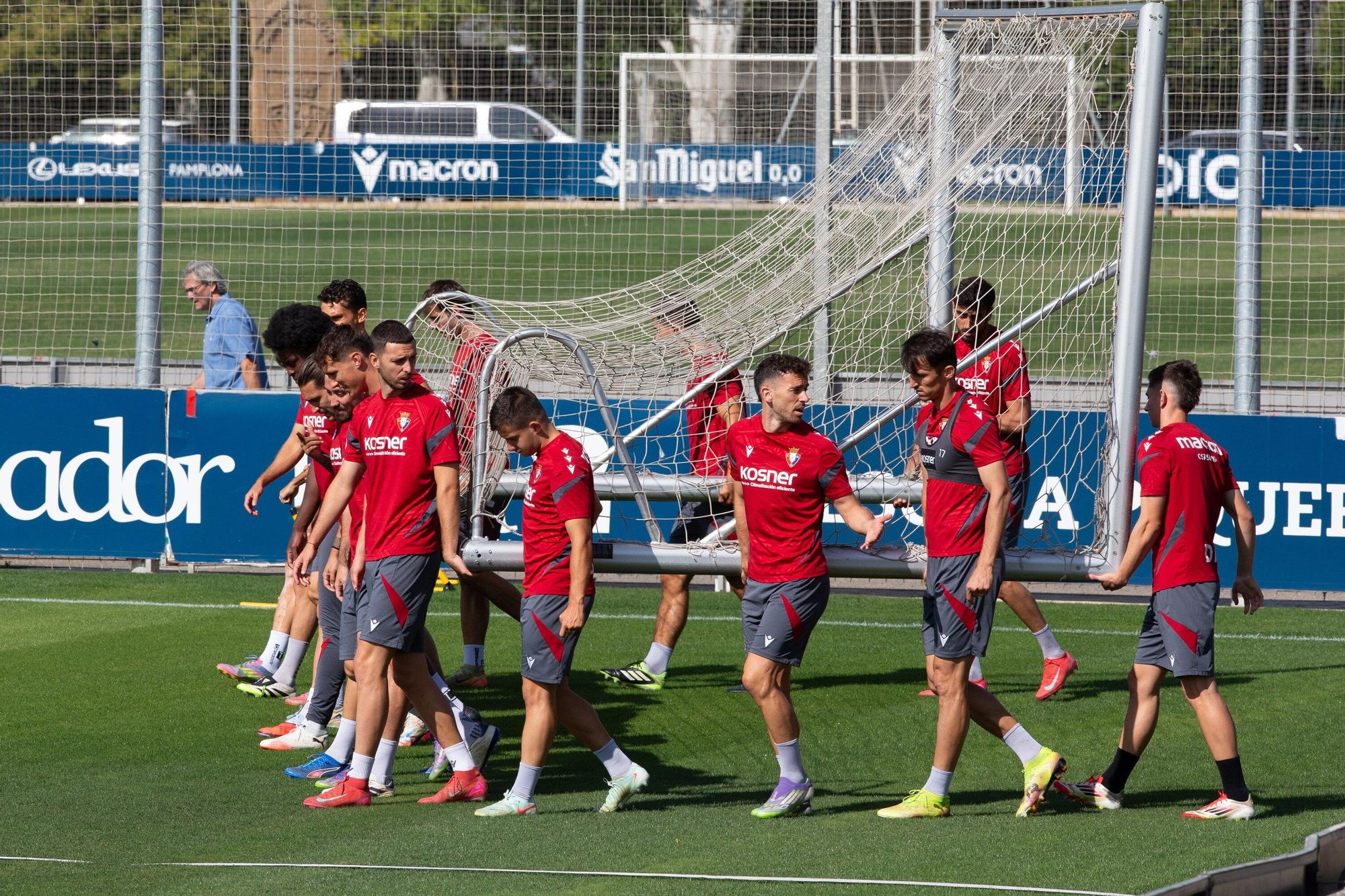 Fotos del entrenamiento de Osasuna en Tajonar del lunes 4 de agosto