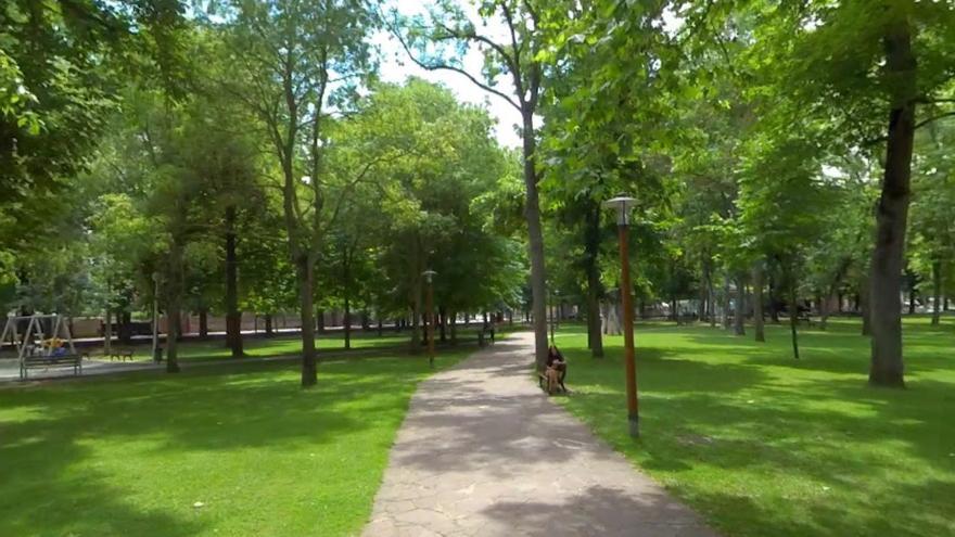 Vitoria mejorará el camino principal del parque del Prado