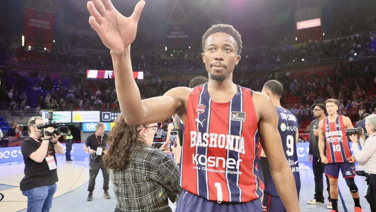 La marca KINGROYAL.MEDIA tendrá presencia destacada en los soportes oficiales del club, incluyendo la equipación del primer equipo