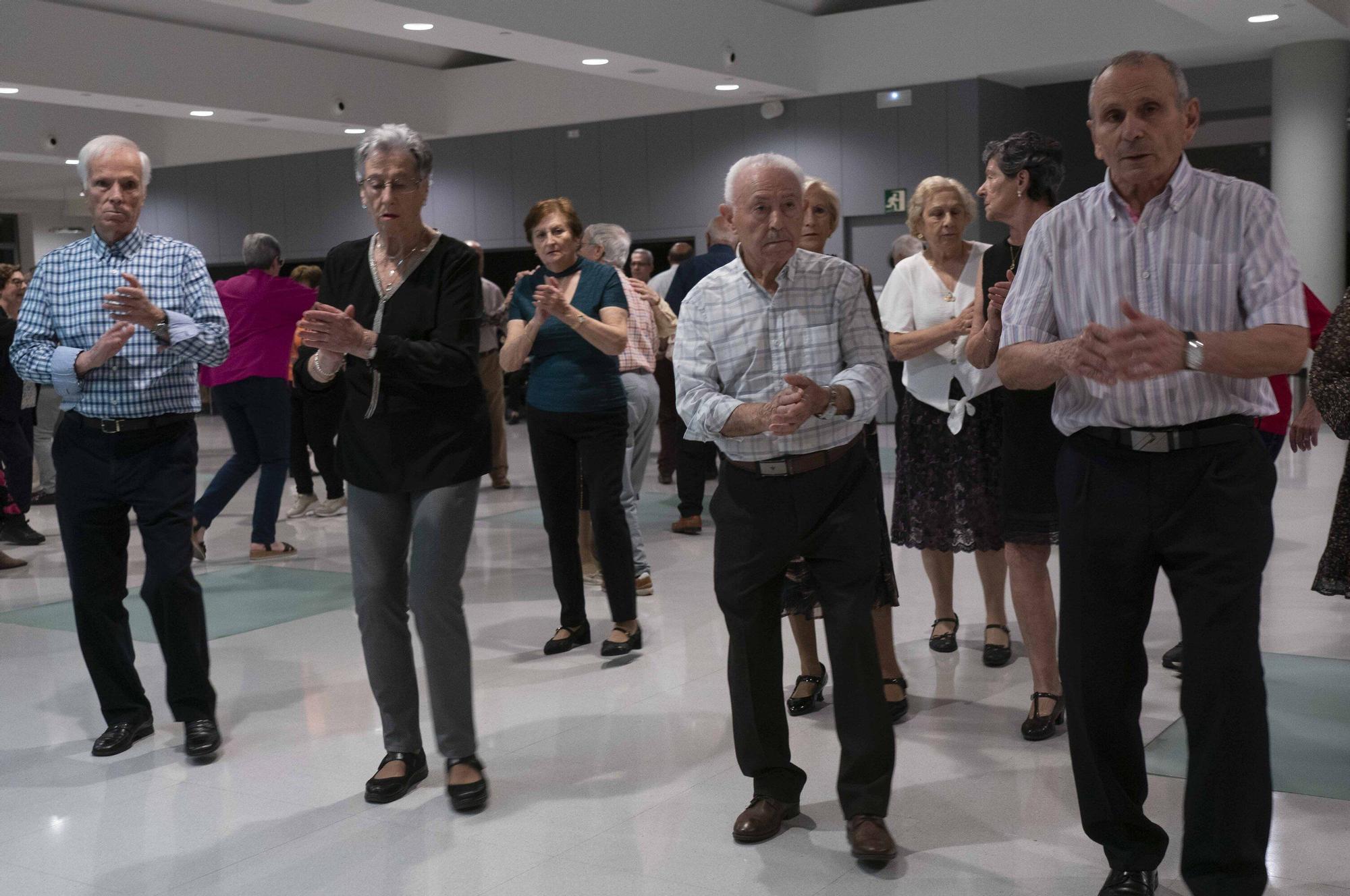 En imágenes: Los bailables se mudan al Palacio Europa