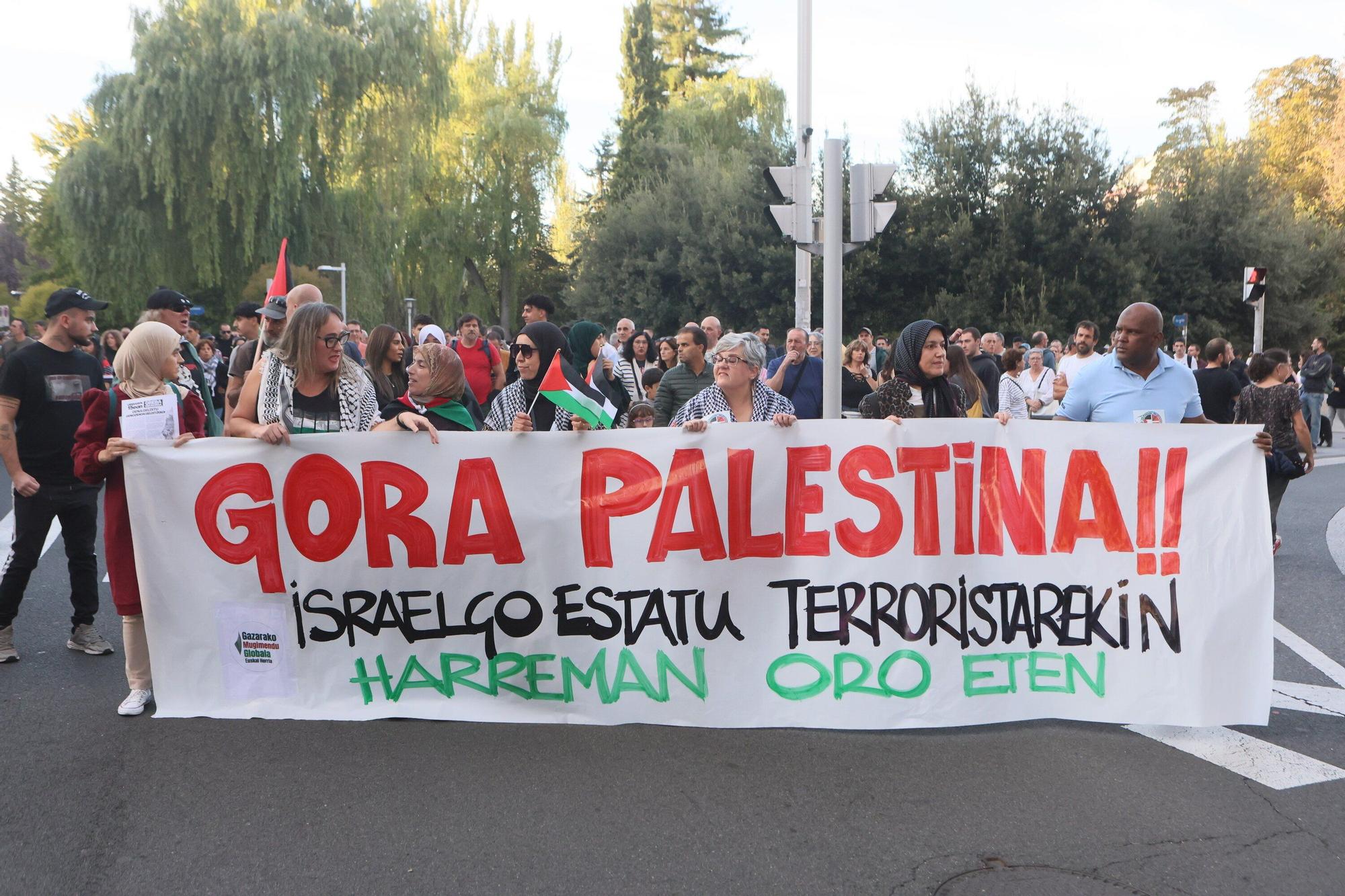 En imágenes: Vitoria protesta contra el genocidio en Gaza