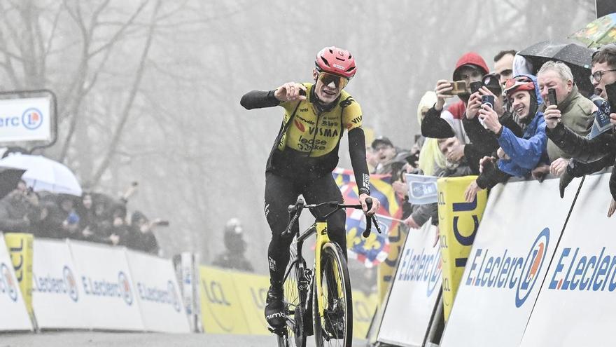 Vingegaard desata la tormenta