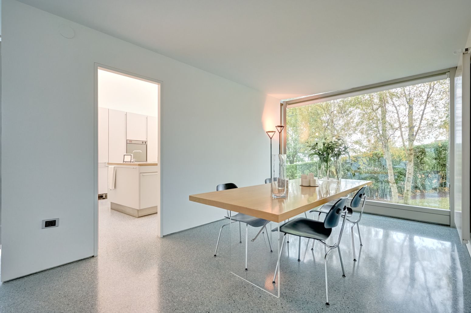 Una vivienda única en Alzuza sale al mercado: luz natural, paisaje del valle y un diseño pensado para el bienestar