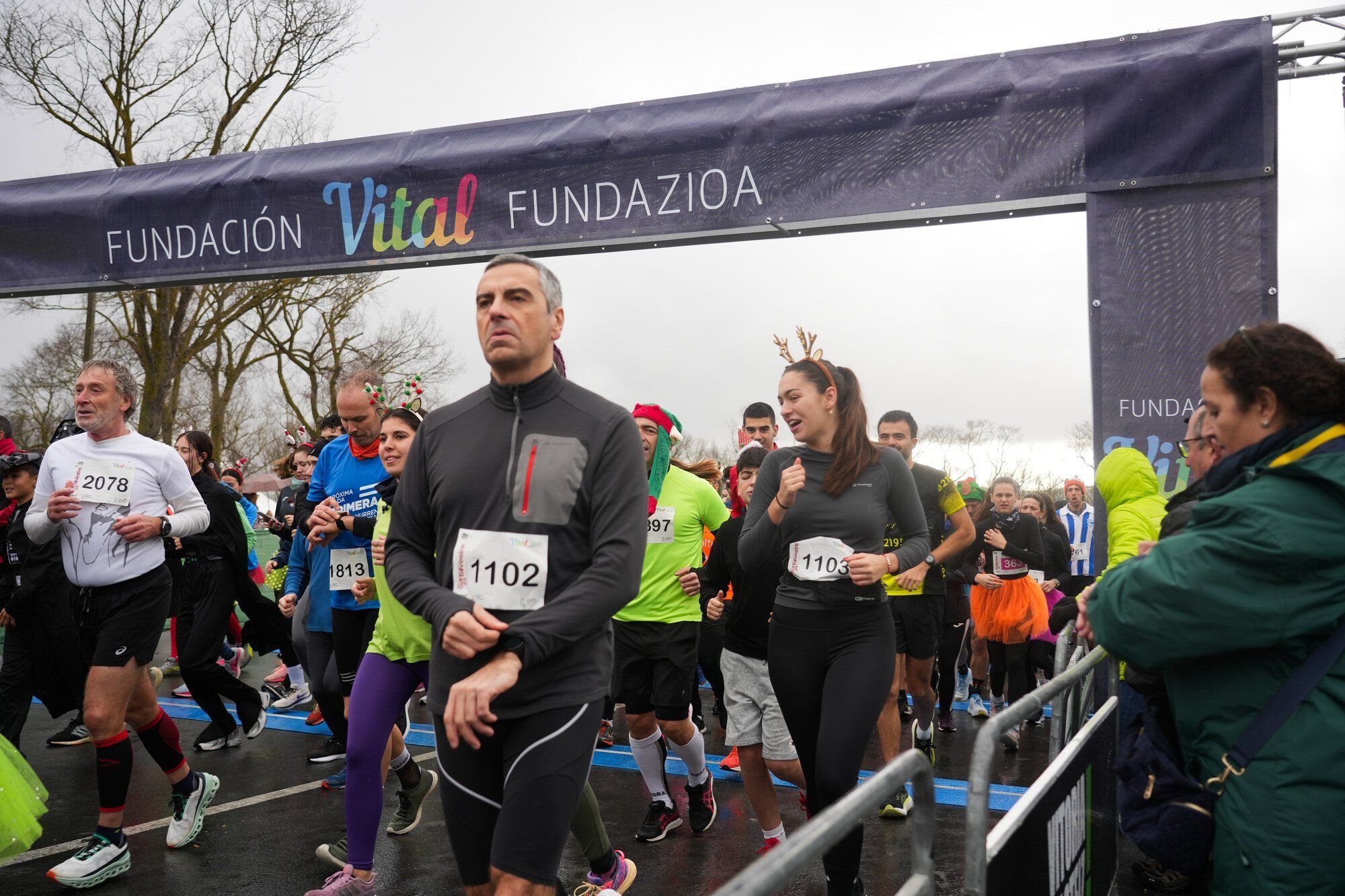 FOTOS La San Silvestre de Vitoria