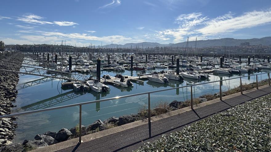 El Puerto Deportivo de Getxo formaliza, de momento, 120 amarres de los 450