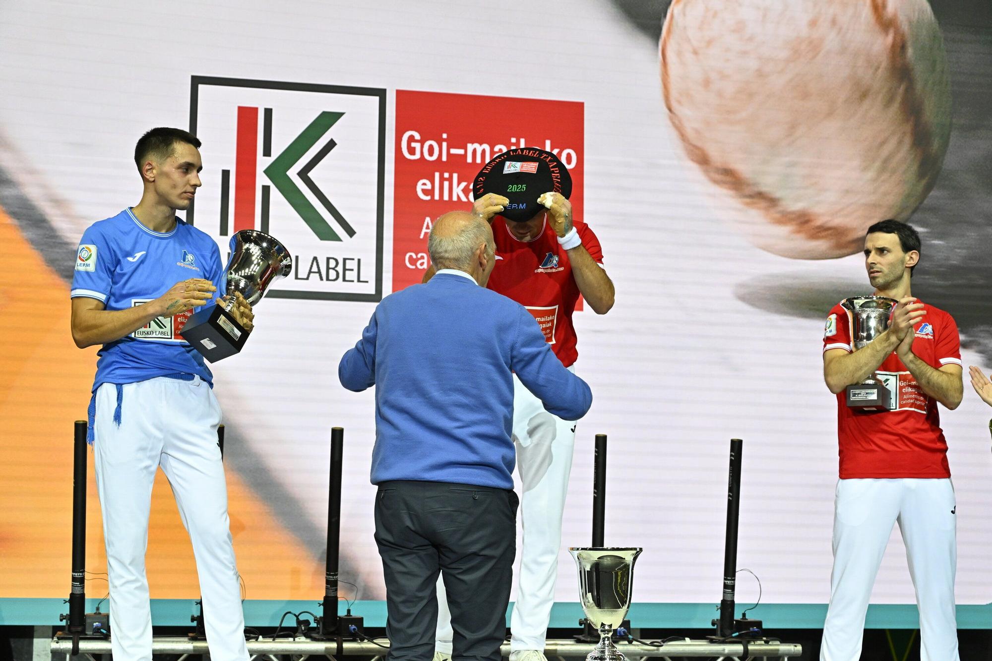 En imágenes: Etxeberria se hace con su primera txapela del Cuatro y Medio en Bilbao (22 - 11)