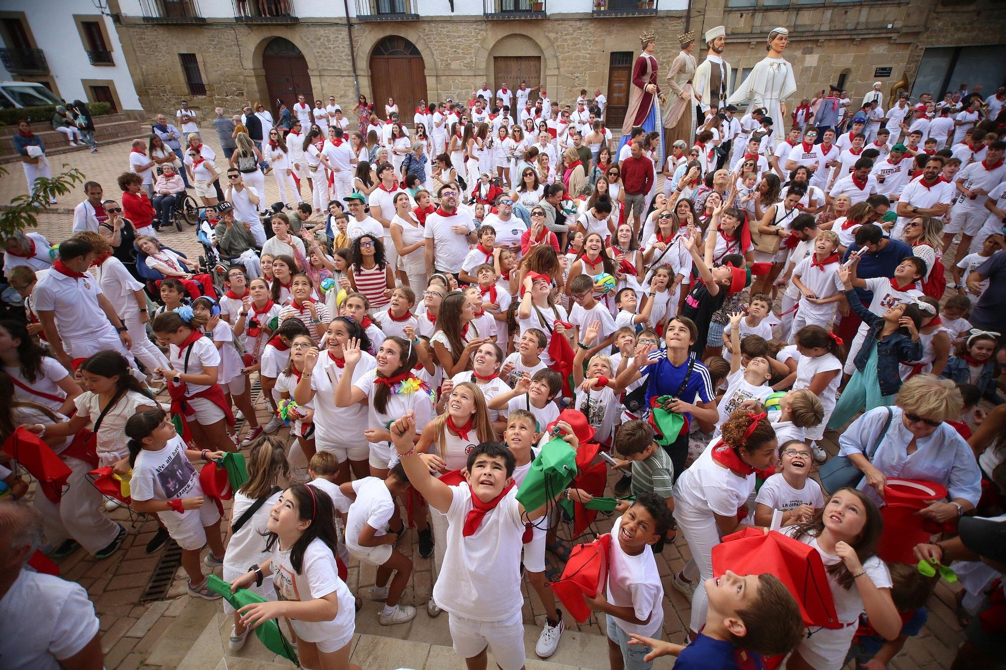 Fotos del chupinazo de Obanos