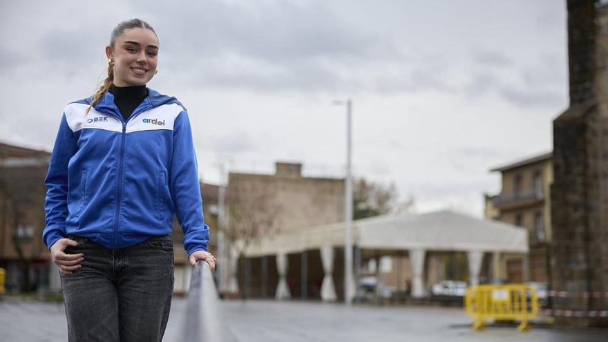 &quot;Hay veces que quiero hacerlo tan bien en la pista, que me olvido de ser yo misma&quot;