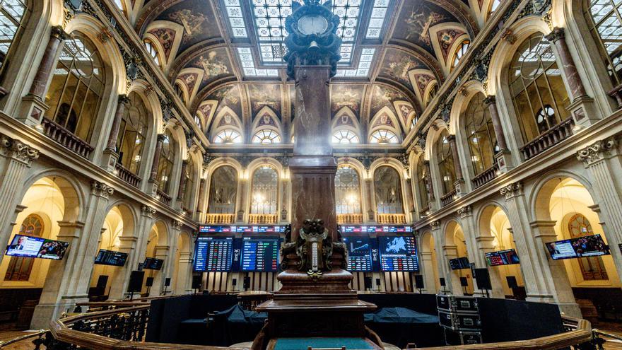 El petróleo sube un 6% tras augurar Trump que el estrecho de Ormuz se abrirá al finalizar el conflicto