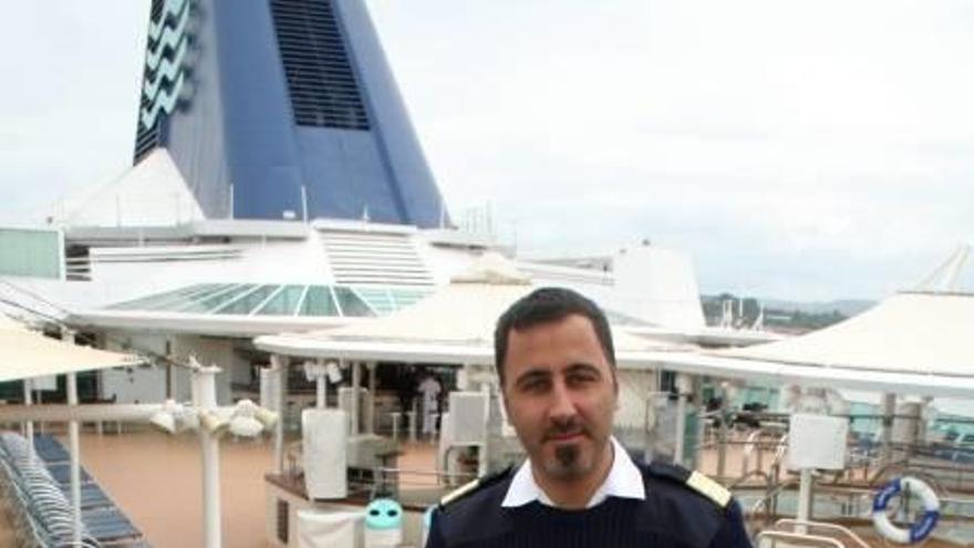 Mariano Pastrana, en la cubierta del ‘Empress’.