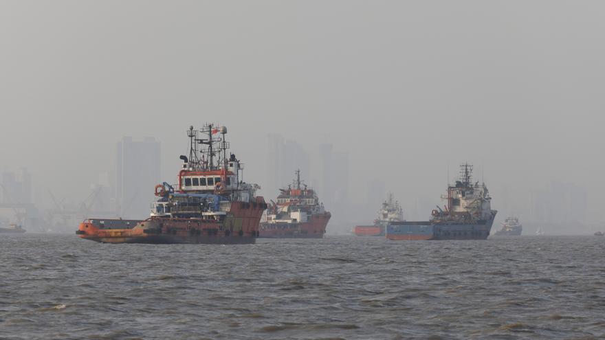 Estados Unidos afirma haber bloqueado los puertos de Irán y "detenido por completo" su actividad comercial