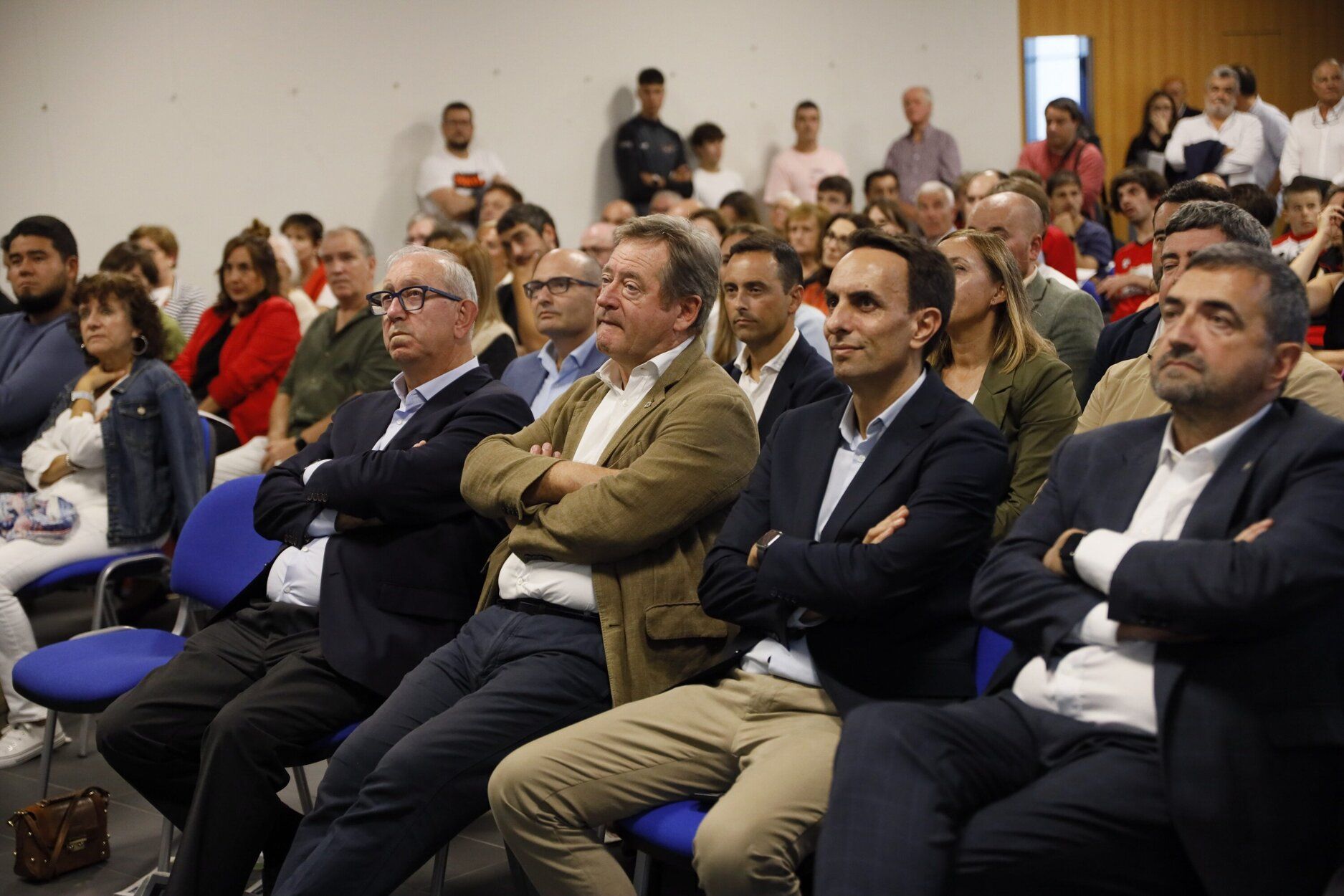 En imágenes: un canto a lo más cercano desde Derio en los DEIA Laboral Kutxa Hemendik Sariak