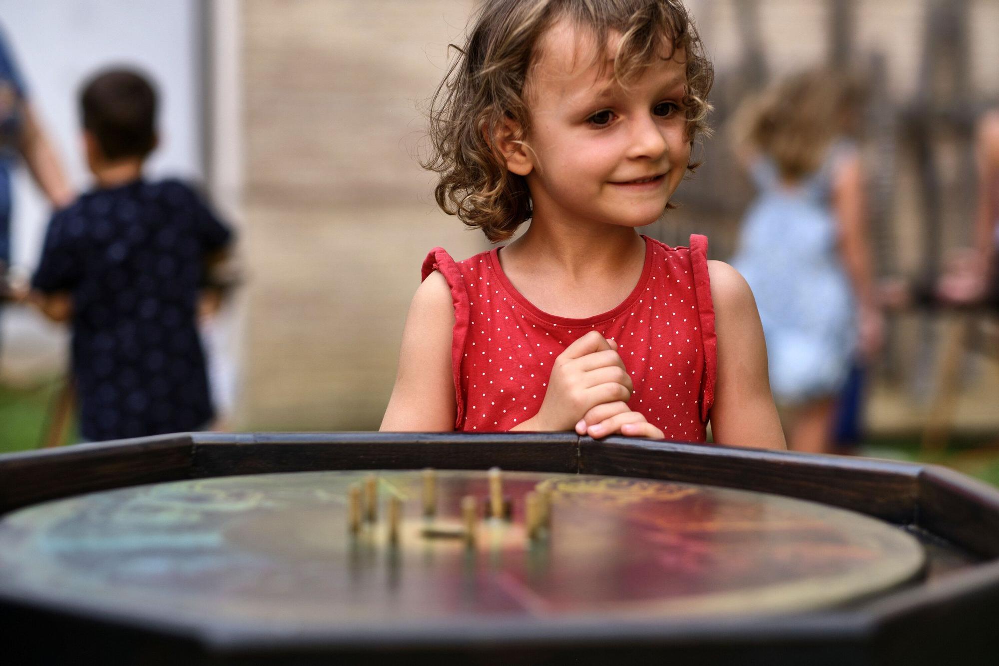 Fotos de los juegos infantiles del Palacio de Ezpeleta