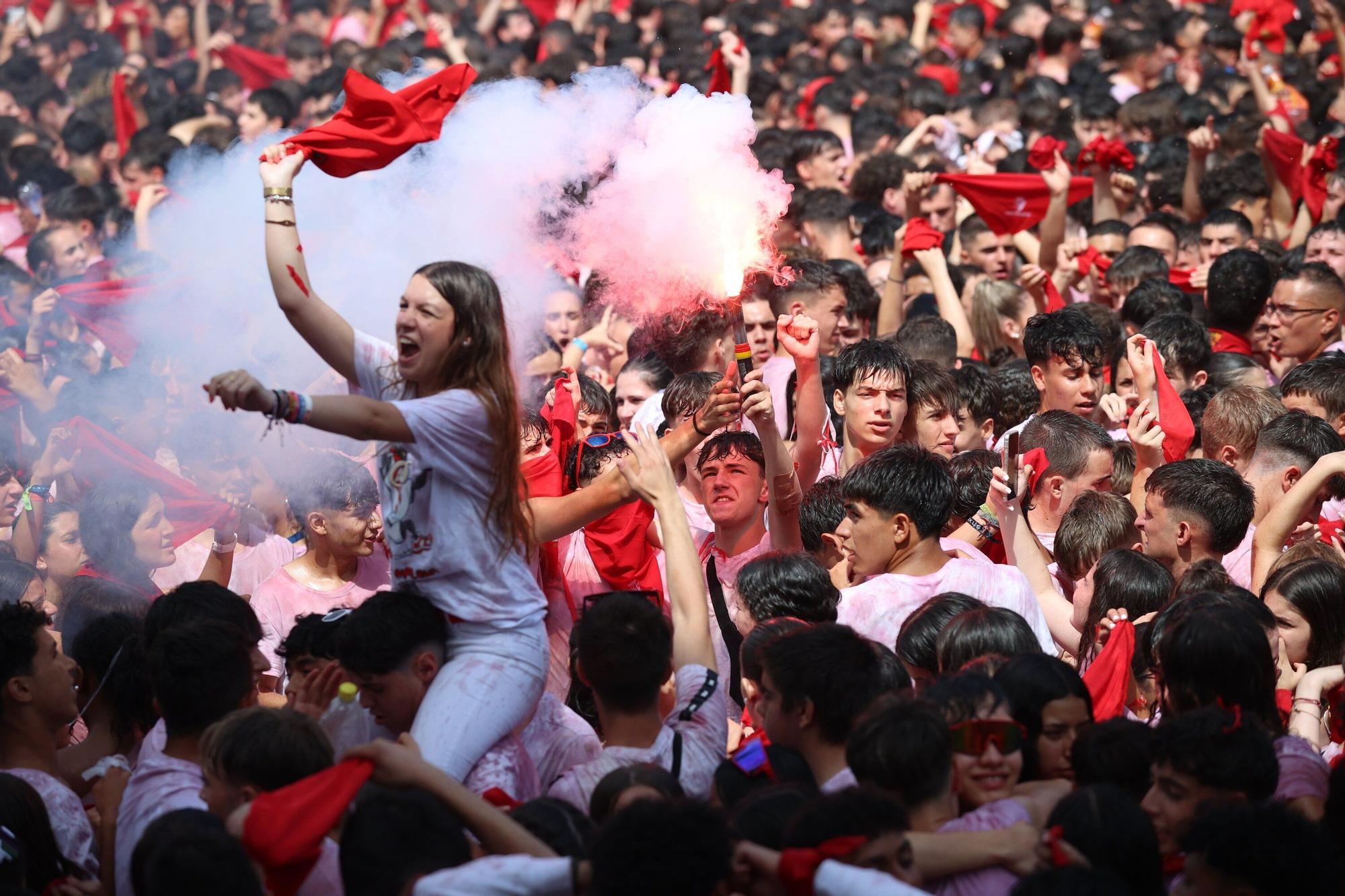 Fotos del  Chupinazo de San Fermín 2025 en Pamplona: ¡La fiesta más internacional se enciende con un grito solidario por Palestina!