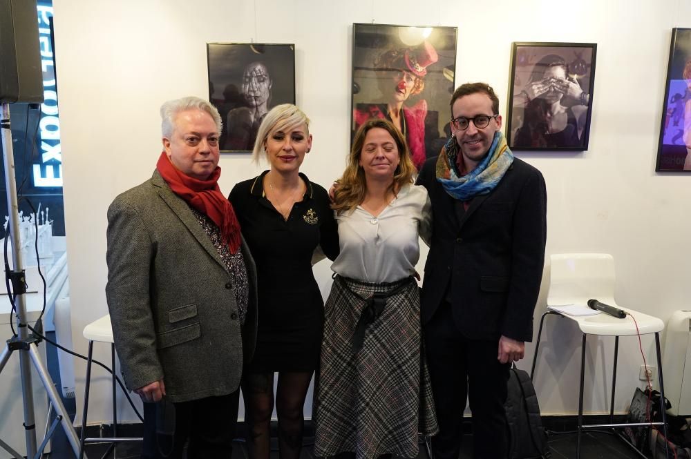 Jujo Ortiz, la fotógrafa Begoña Elexpe, Begoña Castaño e Iker Urkidi.