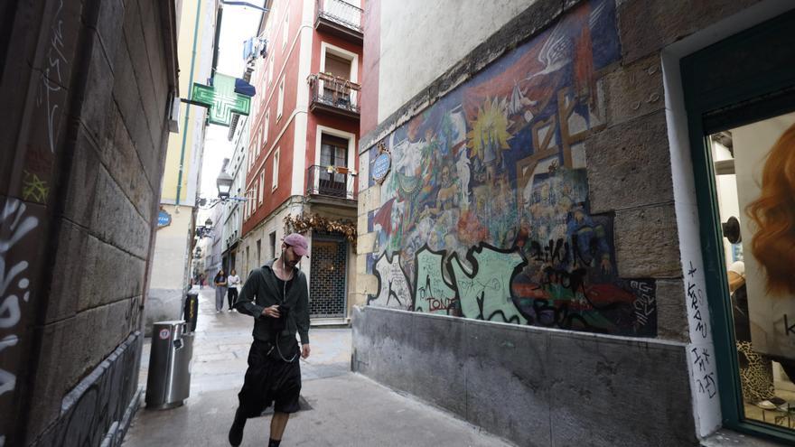 Restaurar el mural de Juan Zarate vandalizado en el Casco Viejo llevará al menos dos semanas