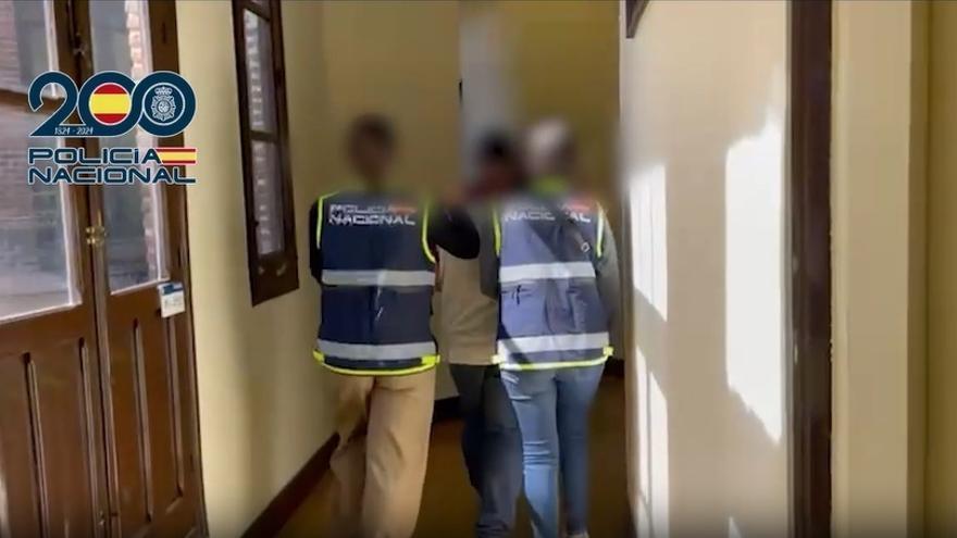 Detenido por estafar a jóvenes sudamericanos con falsos contratos de fútbol en el Estado