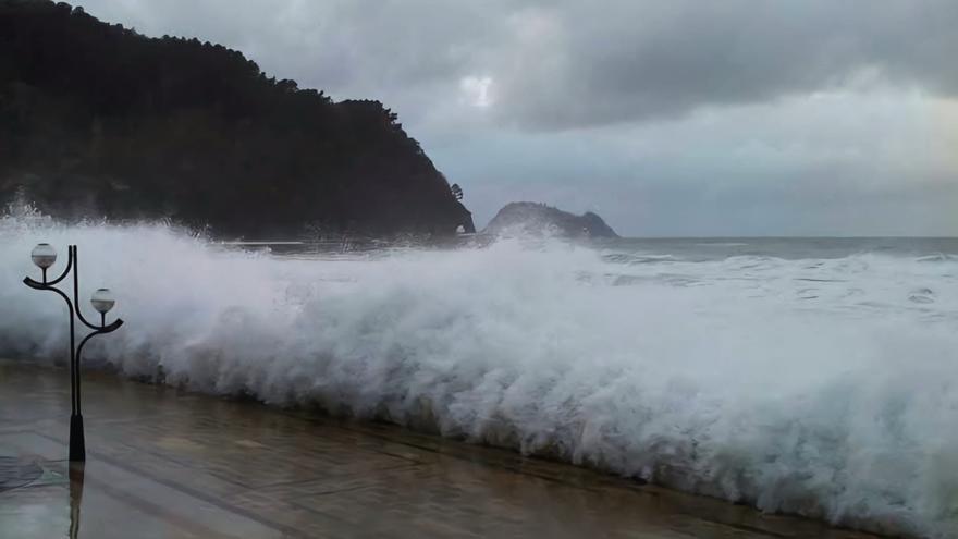 Zarautz presenta su plan para defender su costa ante la crisis climática