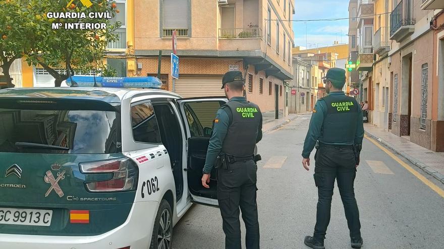 Hallan muertos a un padre de 50 años y a su hija de 20 en una vivienda de Gerena (Sevilla)