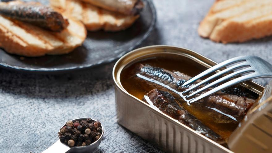 Cuatro recetas con sardinillas en lata, una conserva que no hay que menospreciar