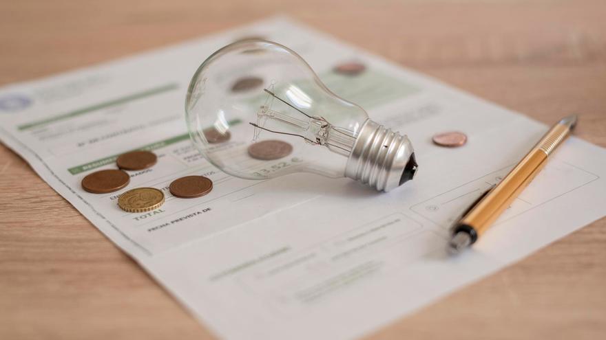 El precio de la luz subirá un 30% en verano con independencia de un acuerdo en Irán