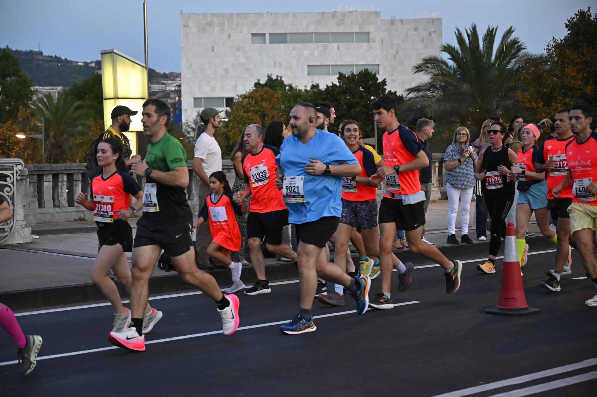 El Bilbao Night Marathon, en imágenes