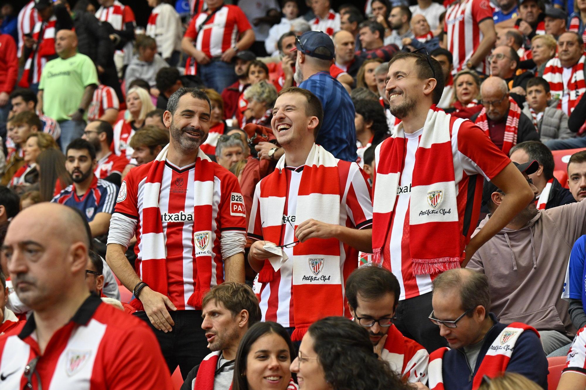 En imágenes: ¿Has estado en San Mamés viendo el Athletic-Real Oviedo? Búscate en nuestra galería