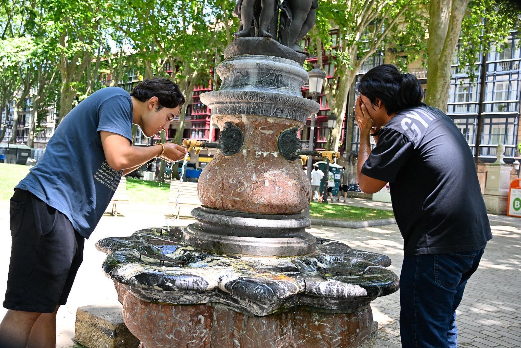 En imágenes: Bilbao supera los 40ºC el sábado