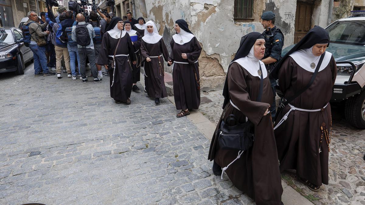 Las exmonjas de Belorado acuden al juicio para un posible desahucio