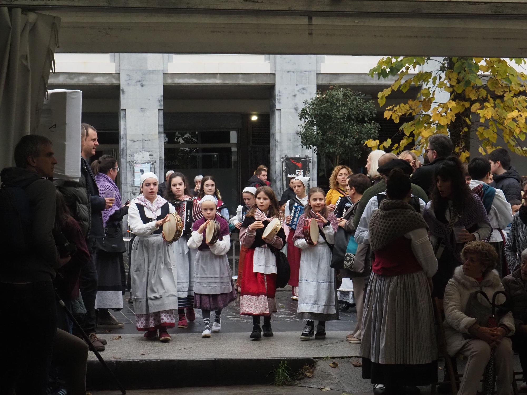 La Kontzezio Azoka de Mendaro, en imágenes