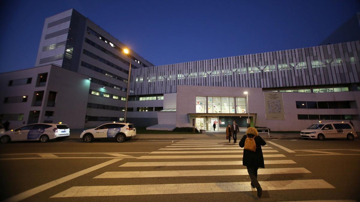 Fachada del Hospital Universitario de Navarra (HUN), en Pamplona.