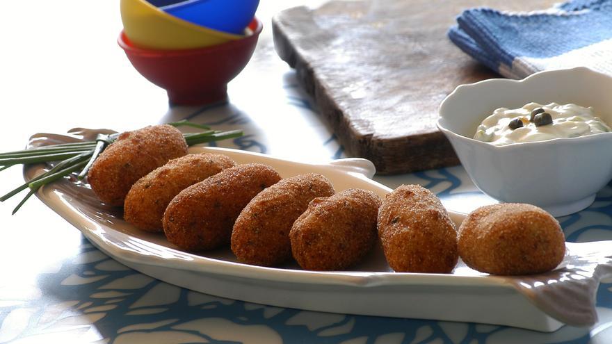 Glutena duten eta glutenik ez duten produktuen erosketaren arteko aldeak 1.000 eurotik gorako gastua dakar urtean