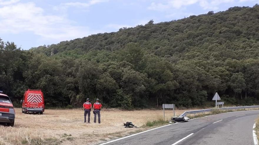 Herido grave un motorista donostiarra de 20 años tras salirse de la vía en Iruñela