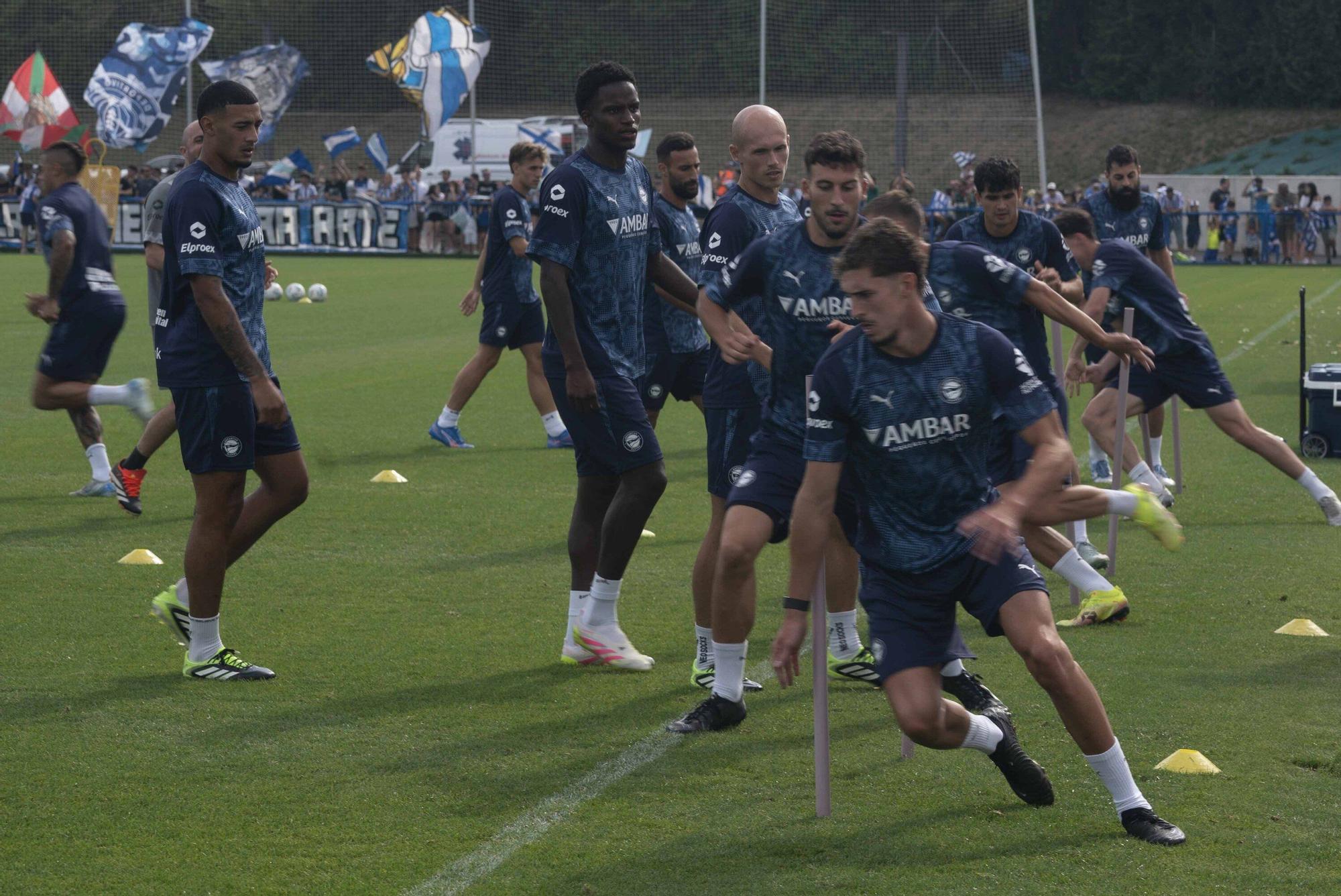 En imágenes: Una afición entregada al Alavés